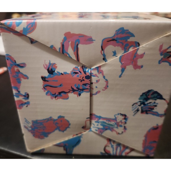 New In Box Lily Pulitzer Fur-bulous Mug Pastel Pink Gold - Picture 4 of 5